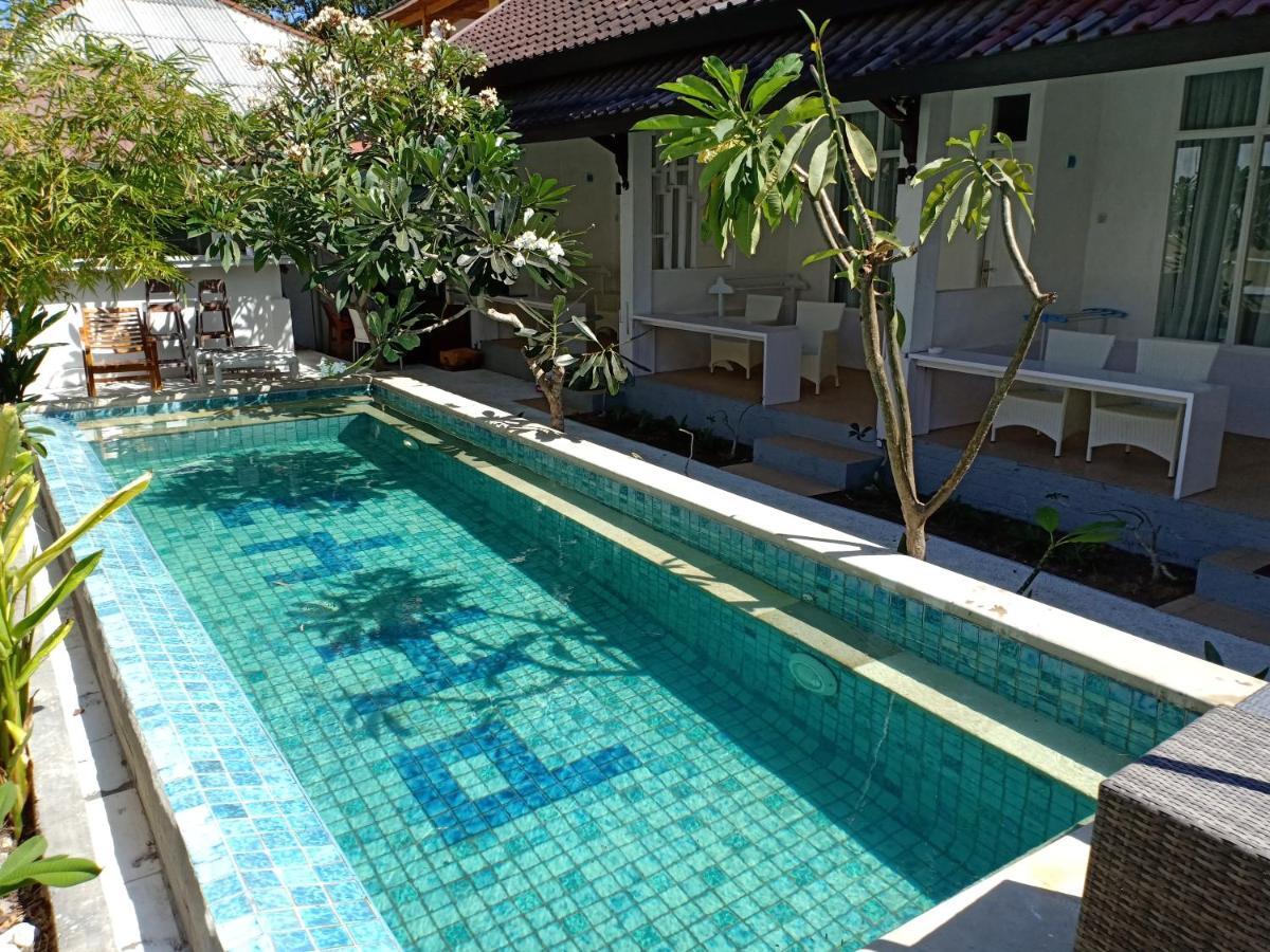 Villa Phyphy 3 กีลีตราวางัน ภายนอก รูปภาพ